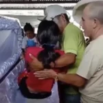 Menina de 15 anos acorda dentro do caixão durante o próprio velório