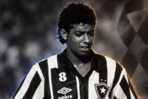 Morre Carlos Alberto Dias, ex-jogador do Botafogo, aos 59 anos