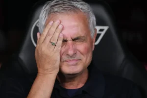Mourinho enfrenta crise no Real Madrid após nova briga entre jogadores