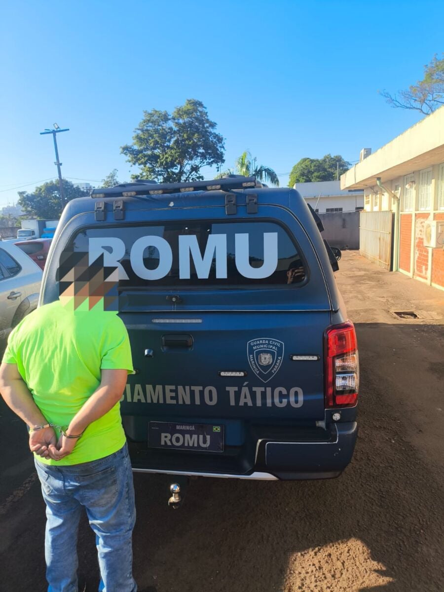 Mulher tenta impedir Guarda Municipal de entrar em imóvel para prender companheiro que era considerado foragido, em Maringá