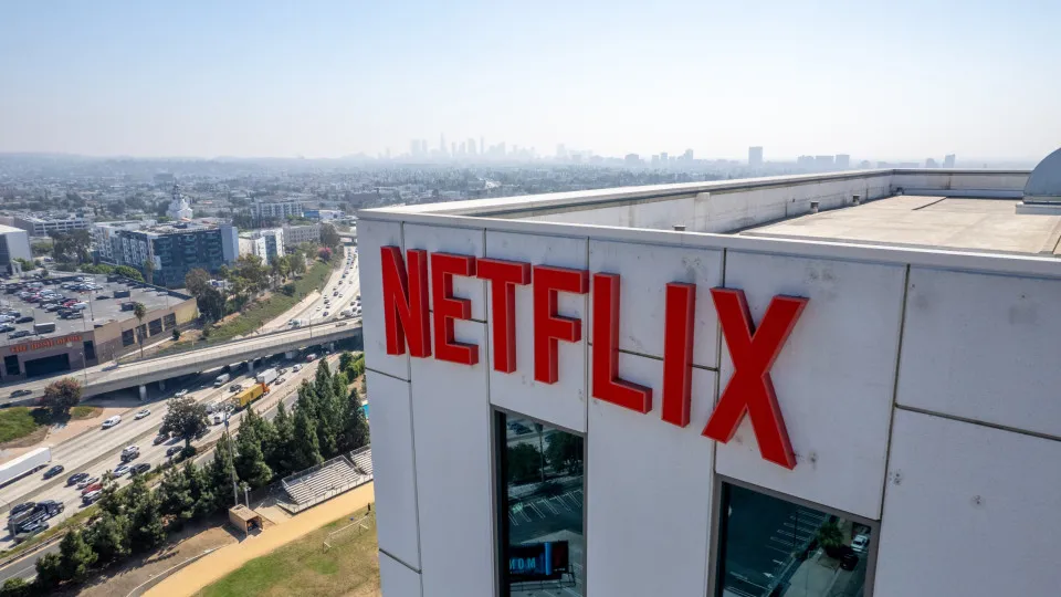 Netflix demitirá 6% de seus funcionários no maior corte da gigante do streaming em anos