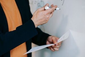 No Dia do Professor, Maringá ganha 'Bolsa Magistério'