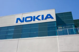 Nokia vê demanda forte de IA, com alta de 17% nas vendas de infraestrutura de redes no 3º tri