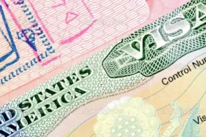 Novas regras para o visto americano passam a limitar alterações de agendamentos