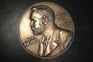 Os destinos mais chocantes de algumas medalhas do Prêmio Nobel