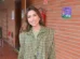 Patricia Abravanel aparece sem aliança em vídeo de bastidores do Show do Milhão