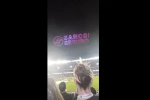 Publicidade em despedida de Messi irrita torcida; veja o vídeo