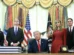 Quem é Susan Dell, mulher que chamou atenção ao lado de Trump?