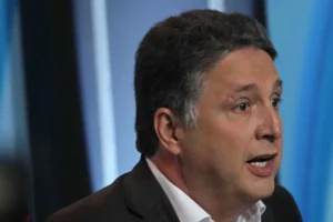 RJ: MPE é favorável à desistência de recurso de Garotinho no TSE