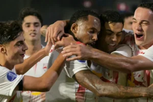 Red Bull Bragantino tenta encerrar jejum diante do embalado Mirassol na luta contra o Z-4