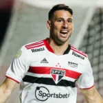 São Paulo volta a Ter Luciano e Calleri, autores de metade dos gols no ano, para encarar Vasco