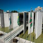TCE-PR acata parcialmente denúncia sobre excesso de horas extras na Prefeitura de Maringá