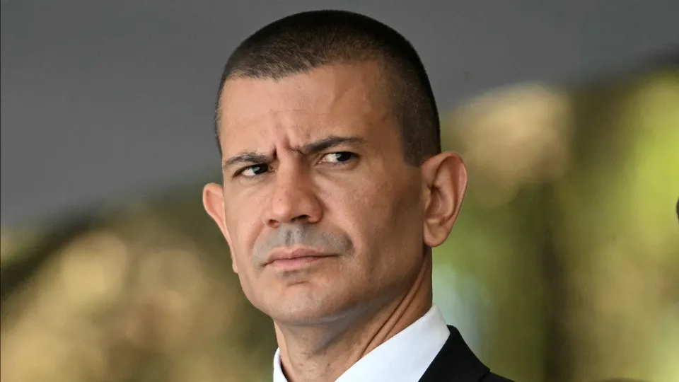 TSE decide anular votos de Garotinho no RJ e abre caminho para vitória de Ruas em 1º turno