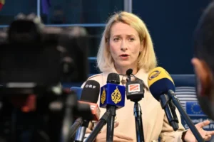 UE: Kallas pede sanções dos EUA contra Rússia para "terminar a guerra" na Ucrânia