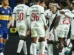 Vasco marca com Adson, se segura após expulsão e vence Boca na Bombonera